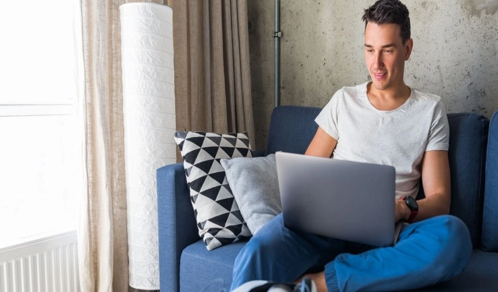How to Make Money Online in 2025 7 Proven Side Hustles You Can Start Today