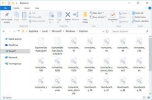 [Screenshot: File Explorer window showing the IconCache.db file location]